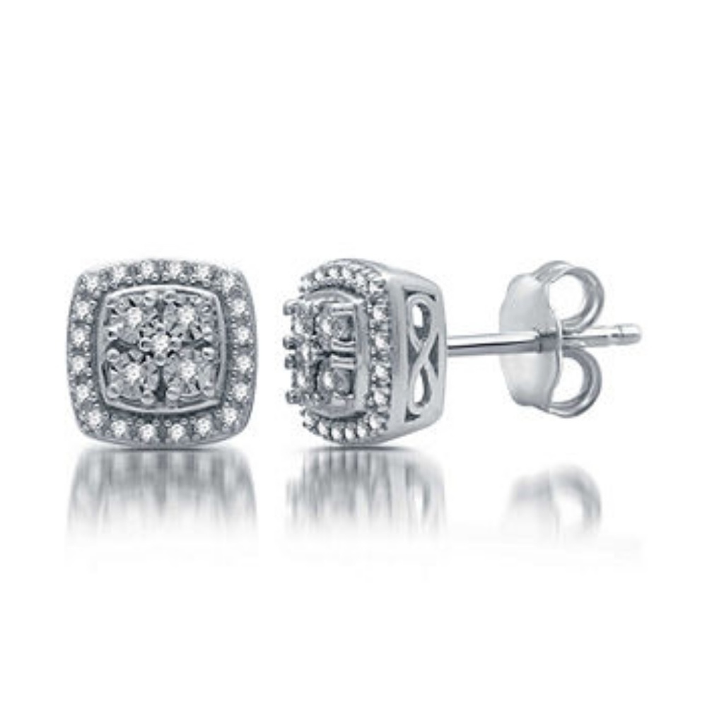 Nwt diamond stud earrings